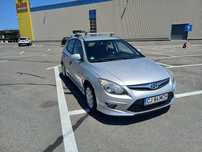 Vand hyundai i30 I facelift 1.4 Benzina 109 cp