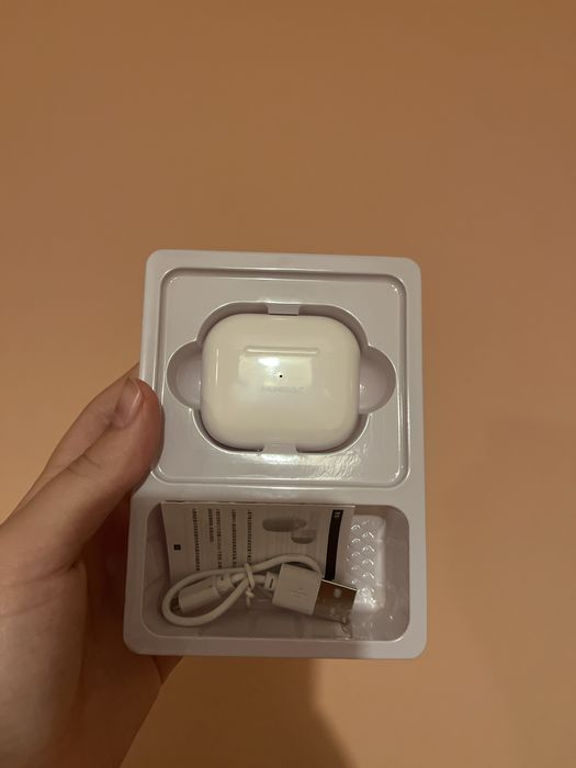 Продавам безжични слушалки