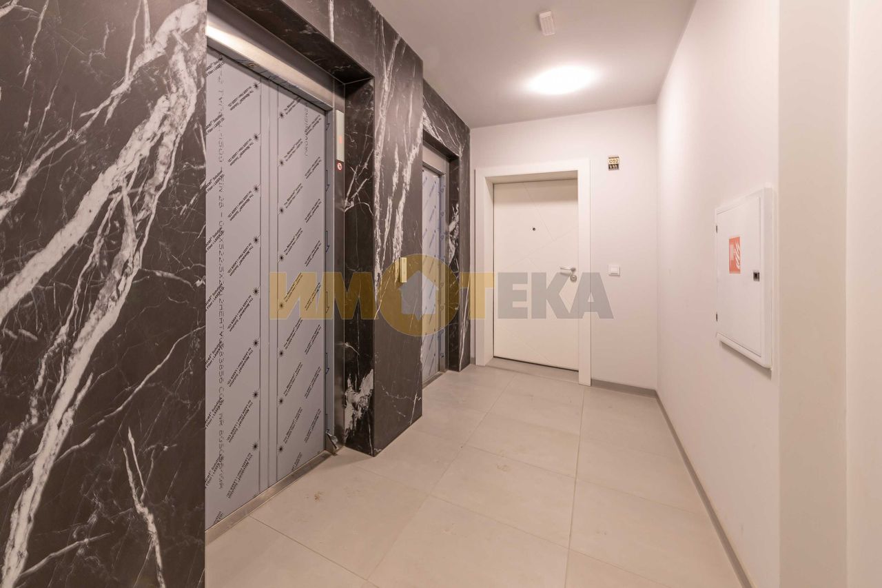 Продава се Многостаен апартамент в Варна, Чайка - 157 кв.м за 3536 €/кв.м - Снимка #14