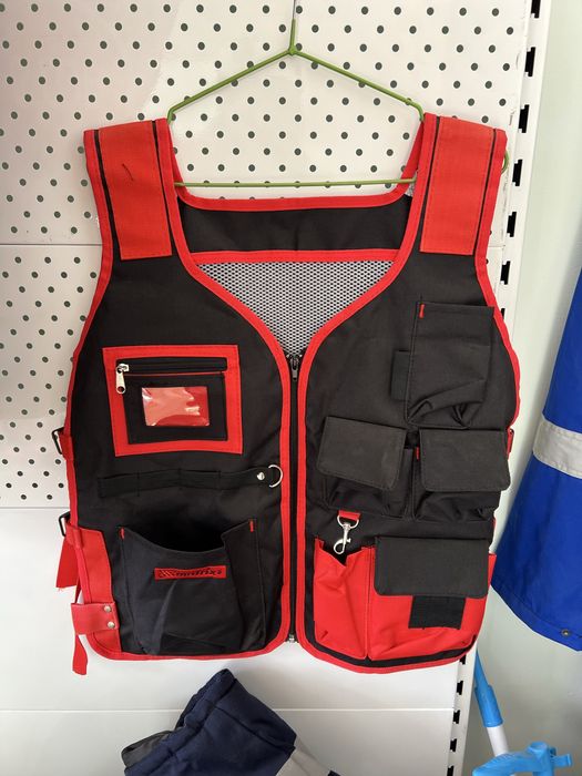 Жилет для электрика