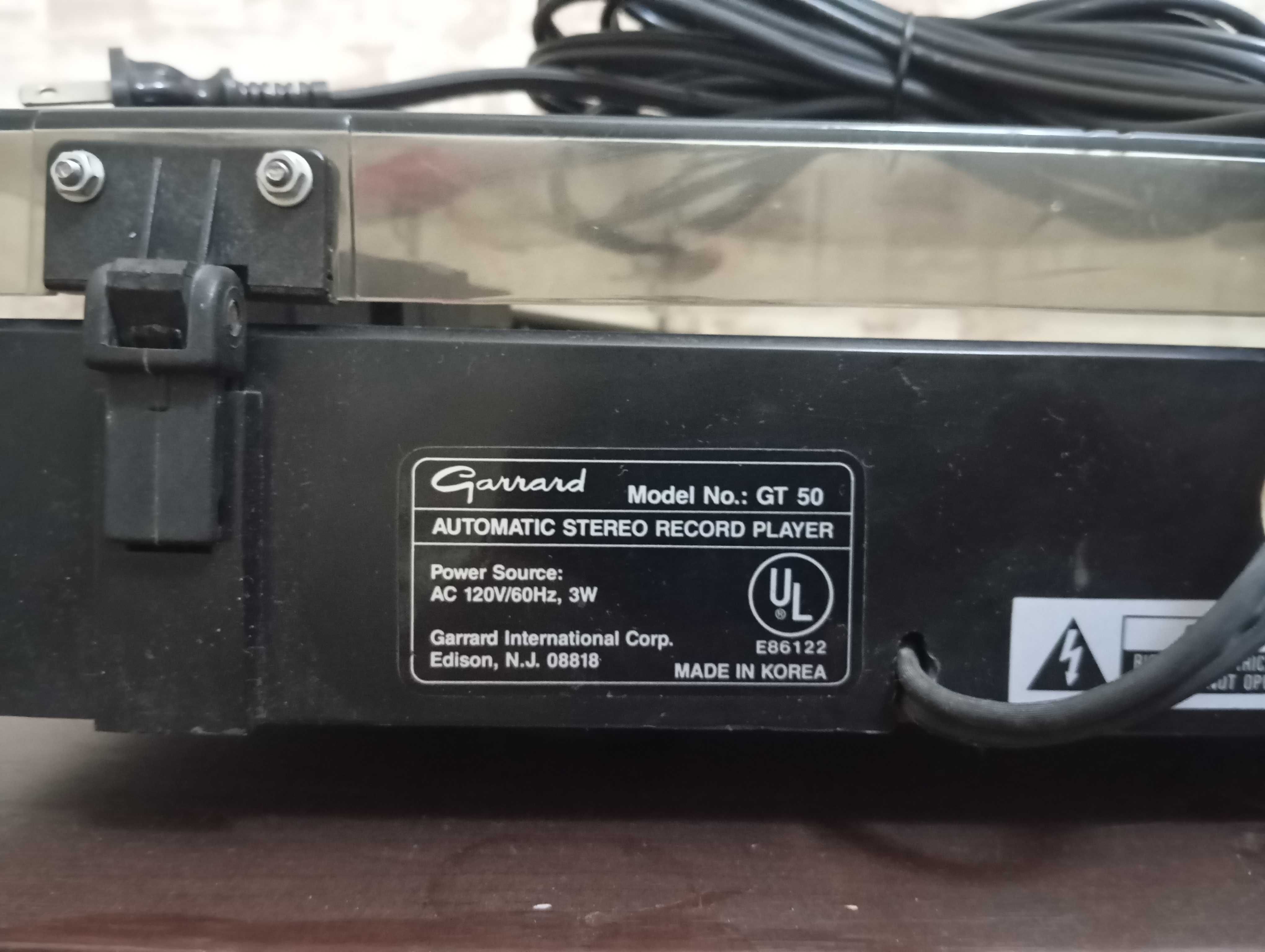 Продам проигрыватель винил дисков GARRARD model GT-50.