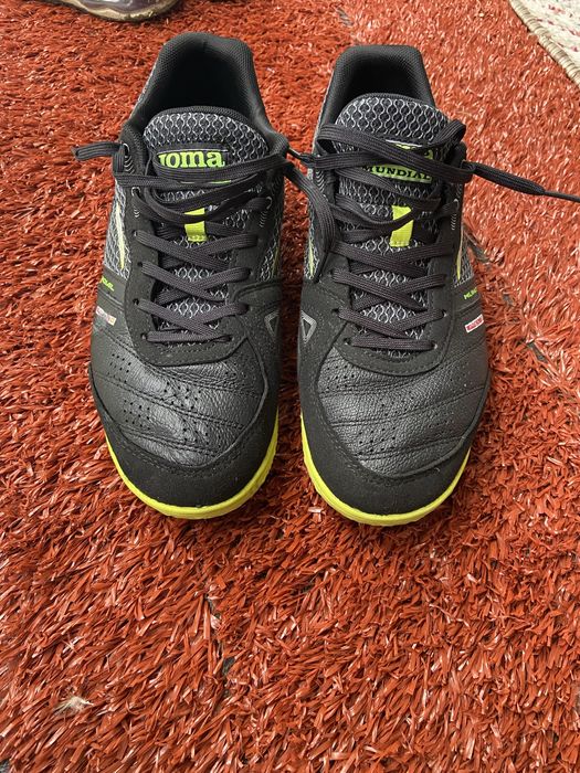 Adidasi fotbal Joma