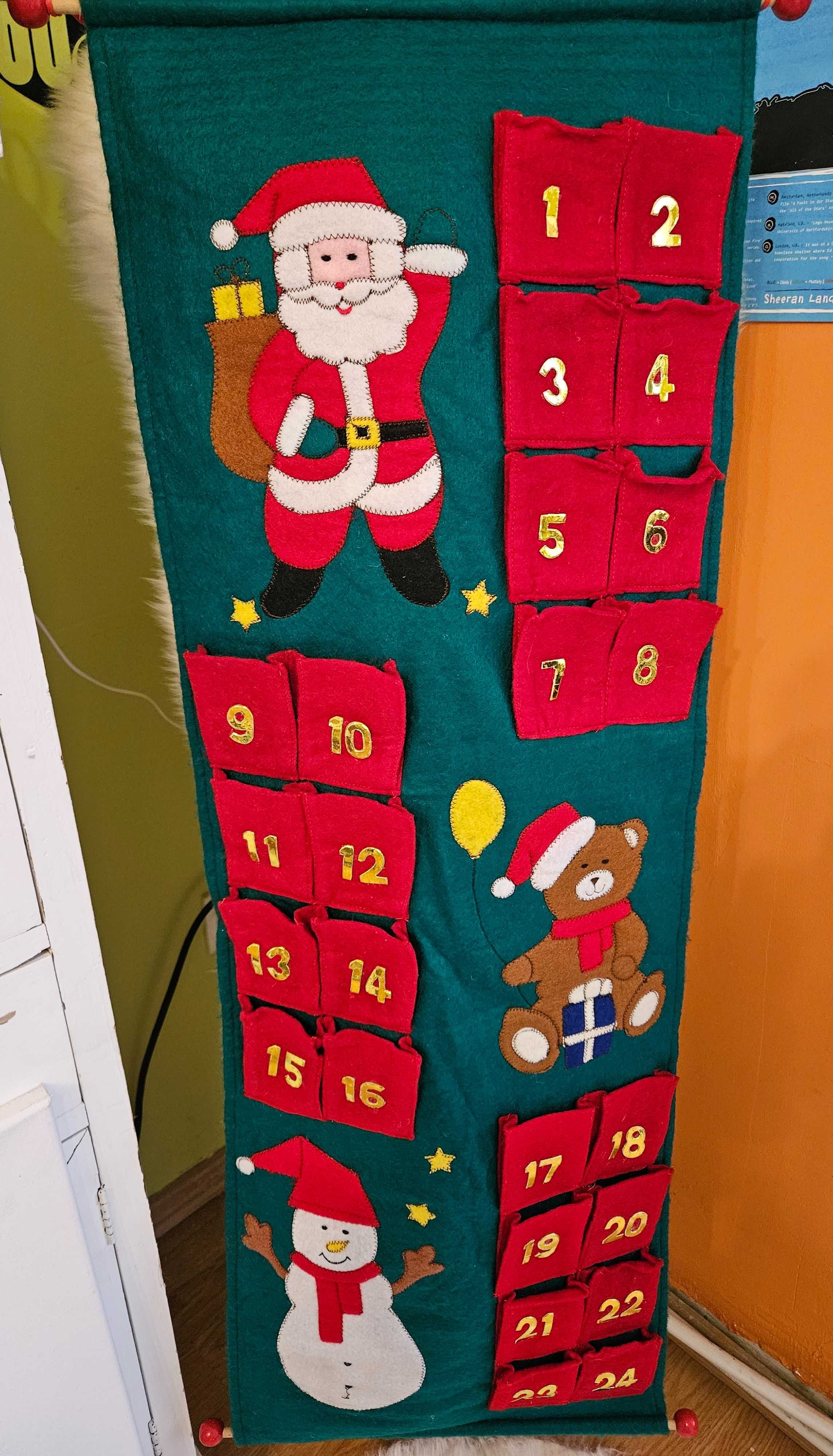 Calendar Advent de Craciun din material foarte frumos