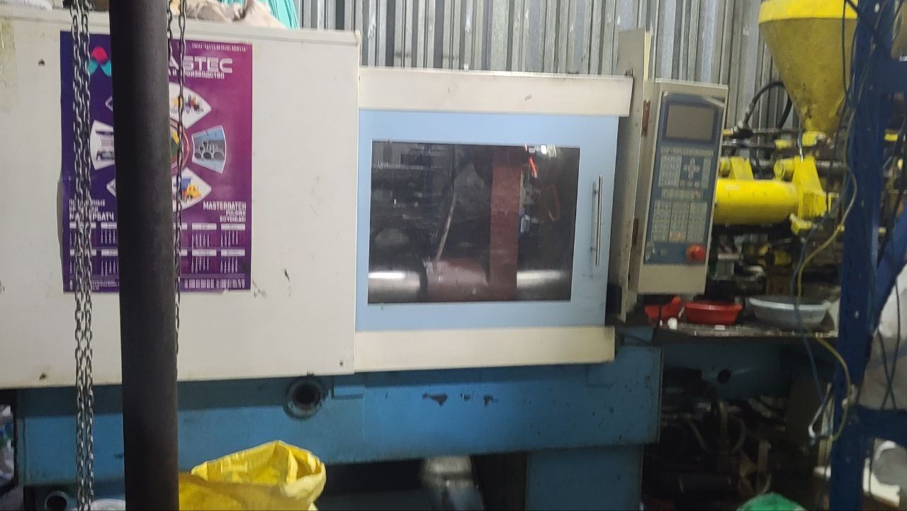 Termaplast stanok sotiladi
