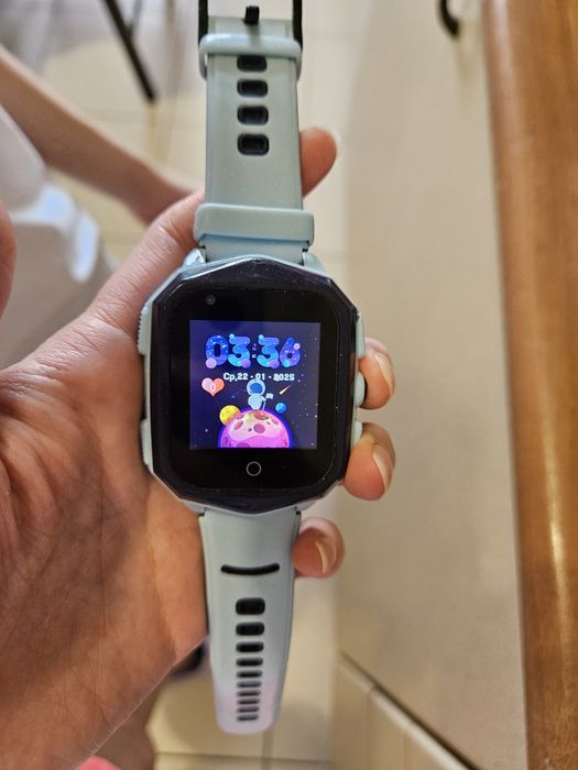 Детские старт часы для отслеживания