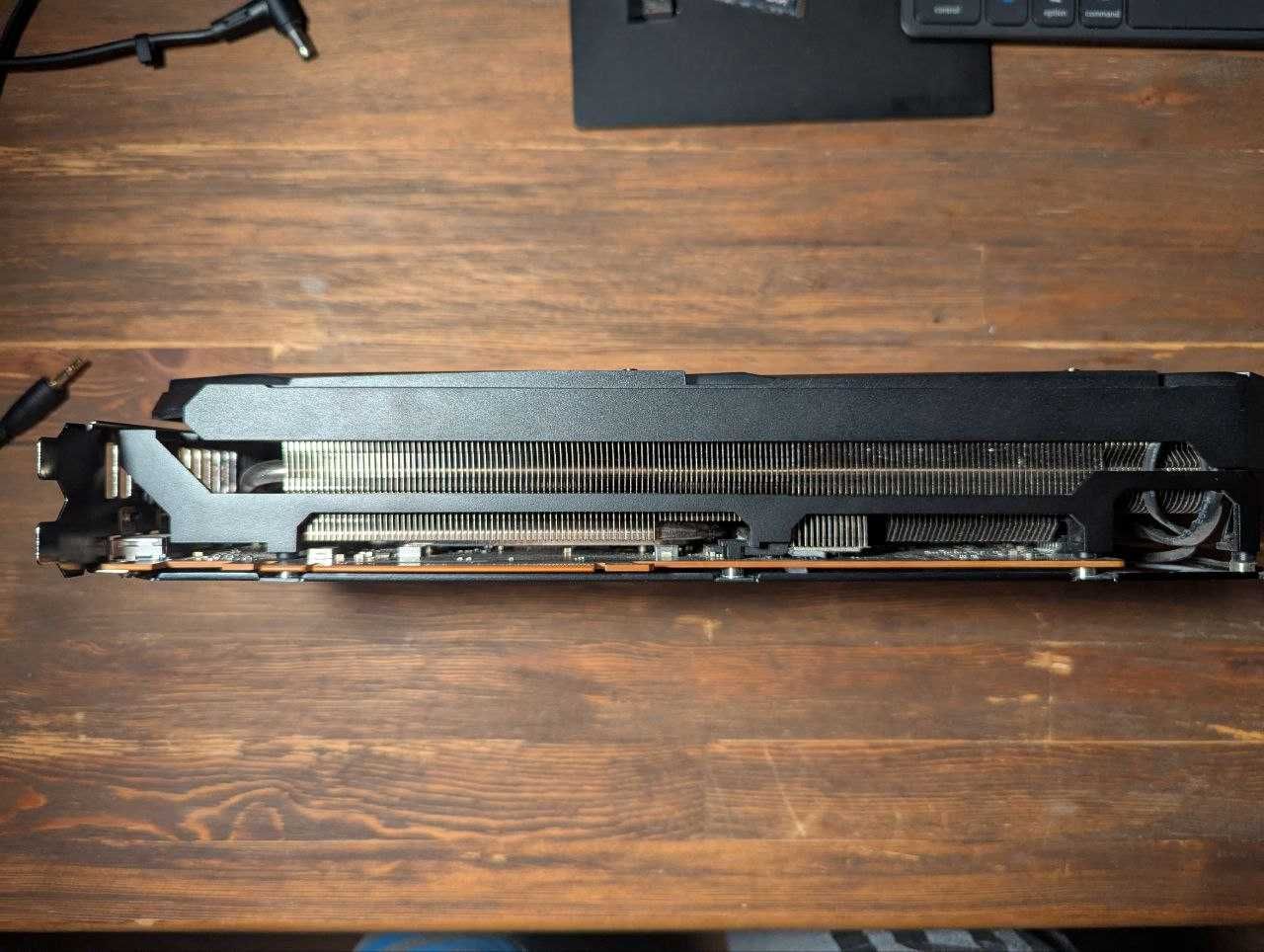 Видеокарта: ASUS ROG STRIX RX6700 XT 12GB