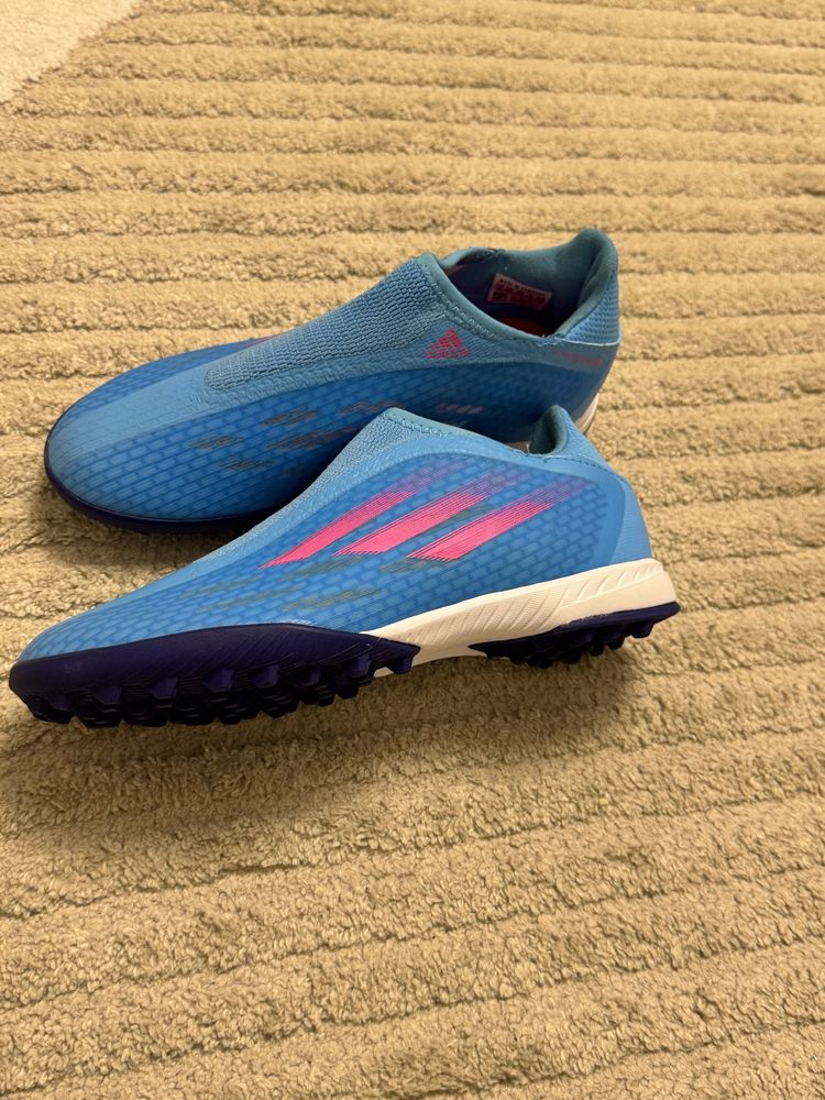 Vand ghete de fotbal adidas SPEEDFLOW.3 marimea 36