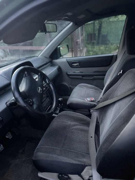** Nissan X-trail 6+1 4x4 selectabil din buton **