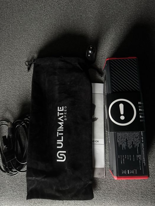 Compresor cu acumulator și lanternă USKT 60 C4 portabil