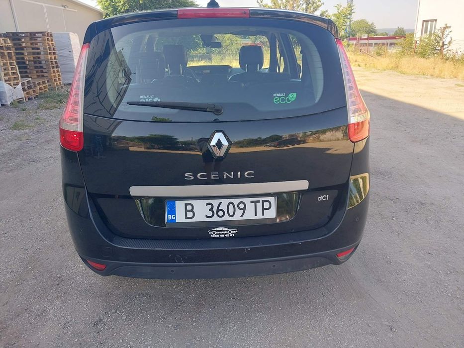 Продавам Renault Scenic