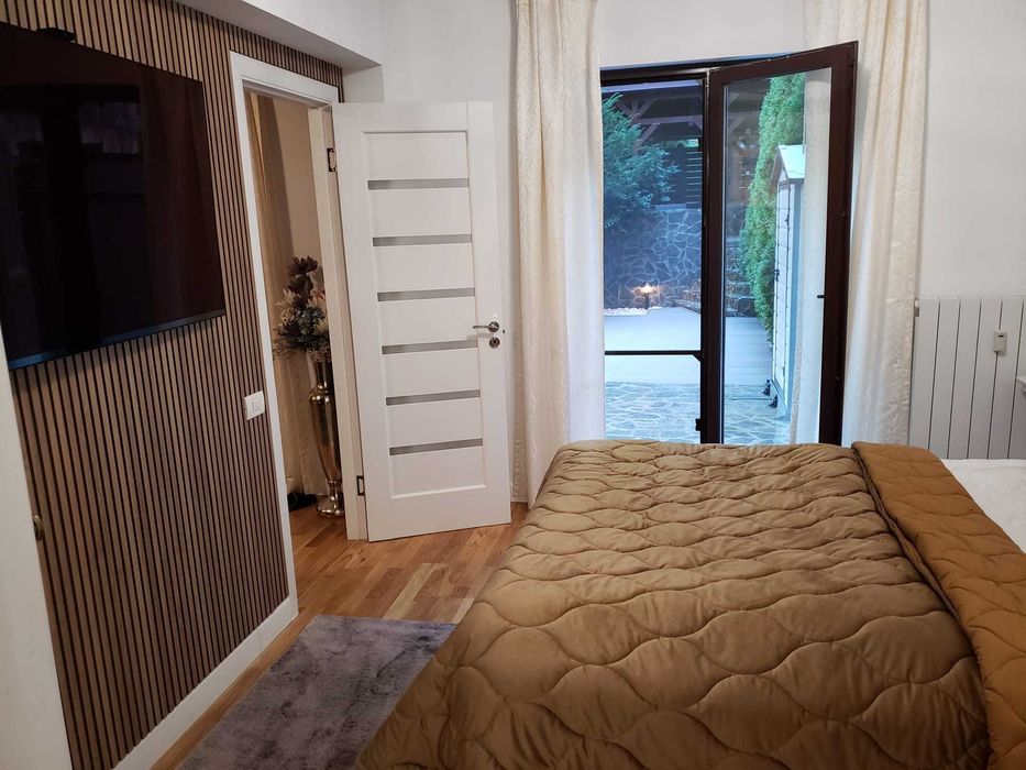 Apartament 2 cam. cu gradina si foisor in Sinaia zona Furnica