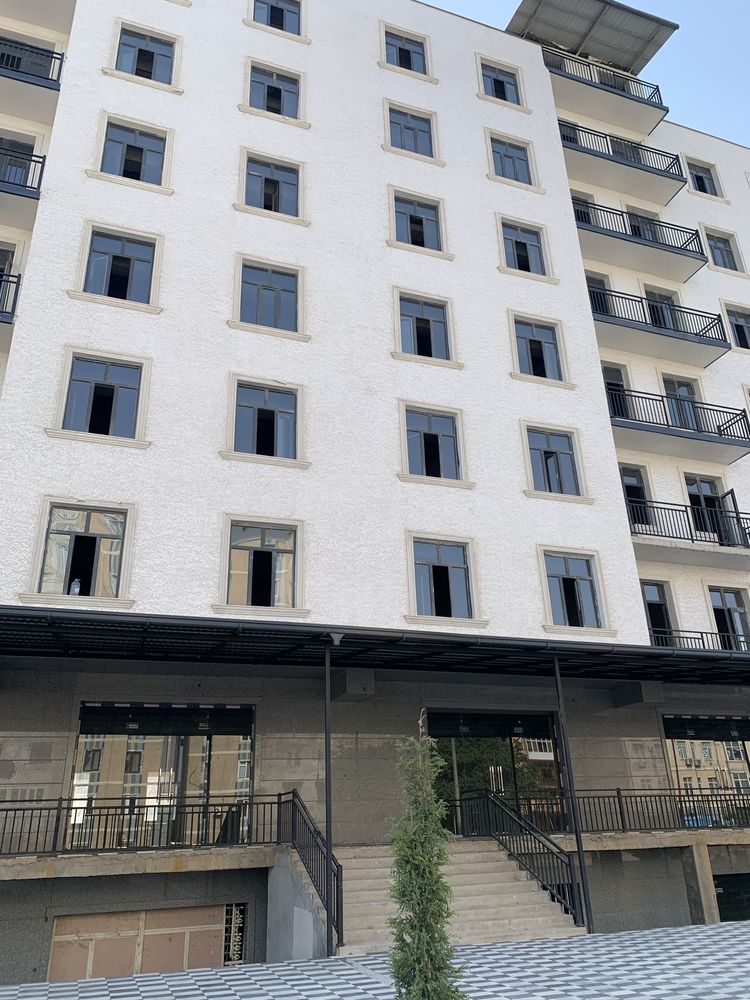 Продаётся Болшой 4 ком квартира