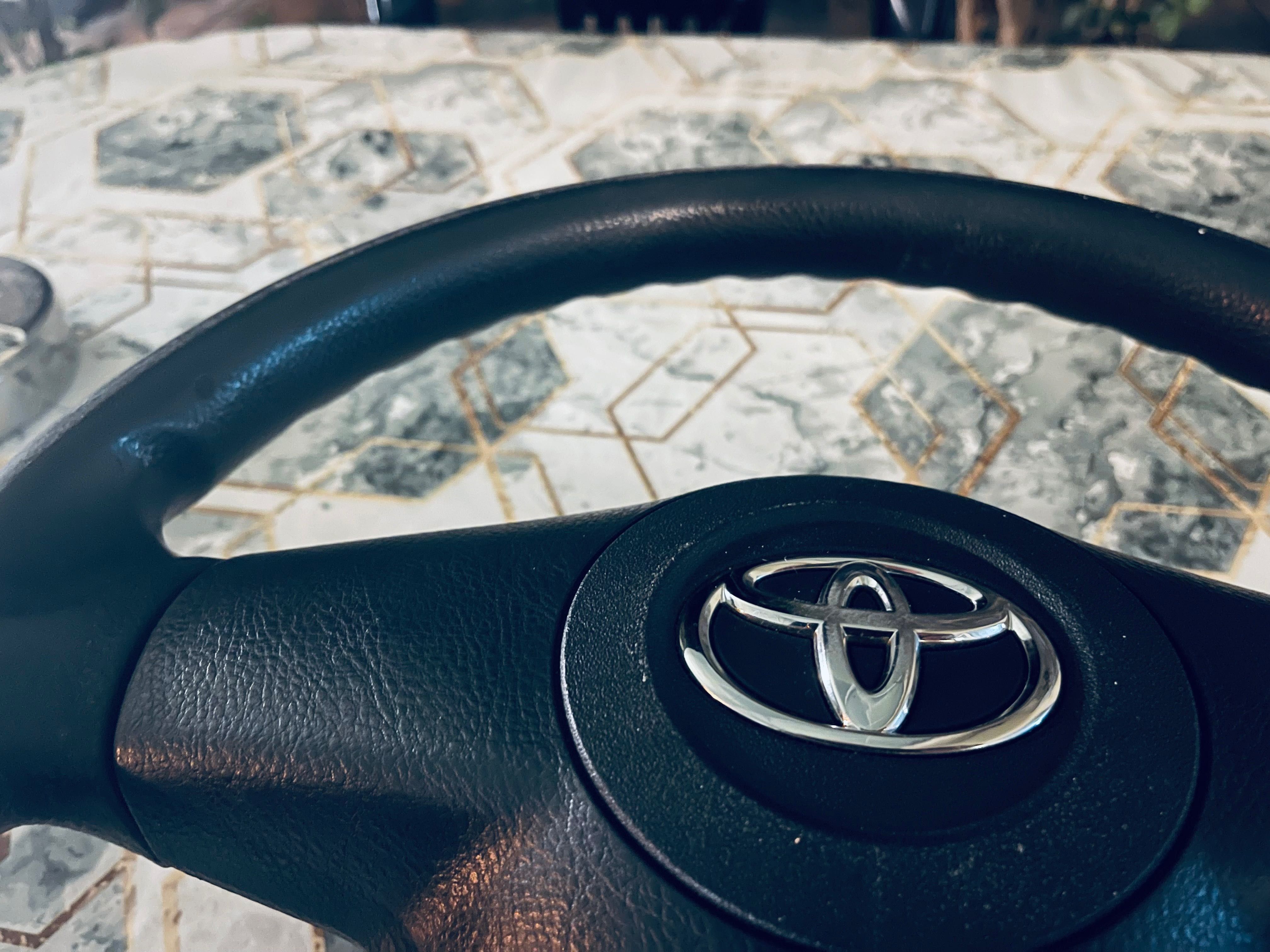 Волан за Toyota Rav4