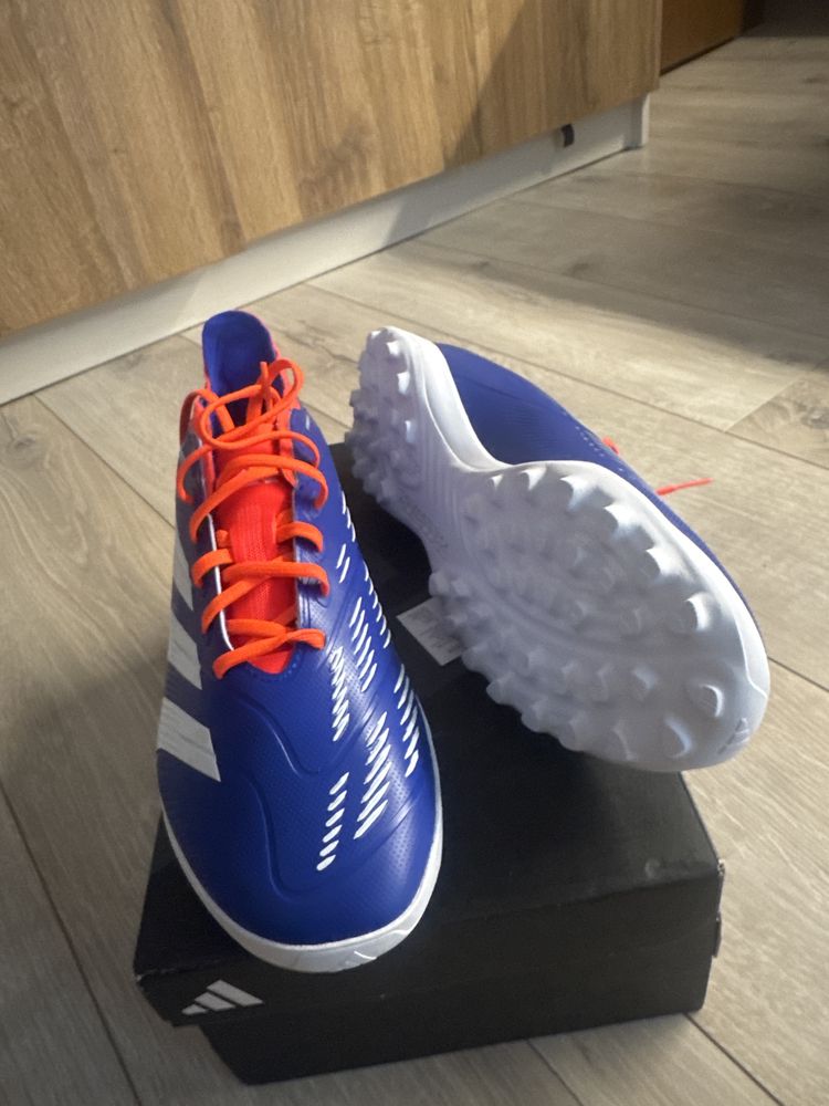 Adidas   predator