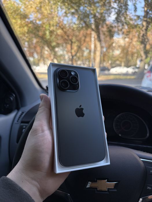 iPhone 15 Pro Max  256Gb Black Titanium 87% Yomkast  DUAL SIM