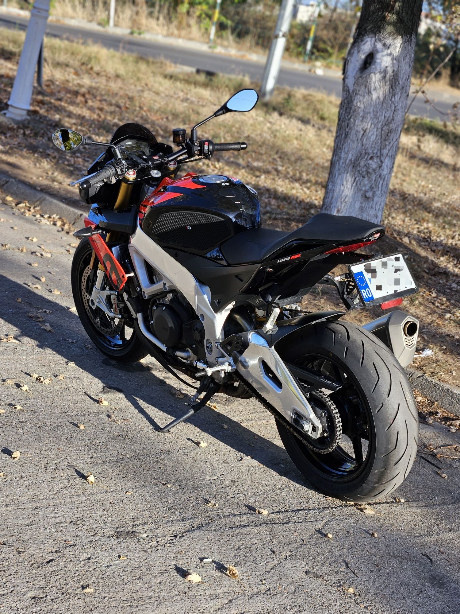 Aprilia Tuono V4 1100 RR 2019