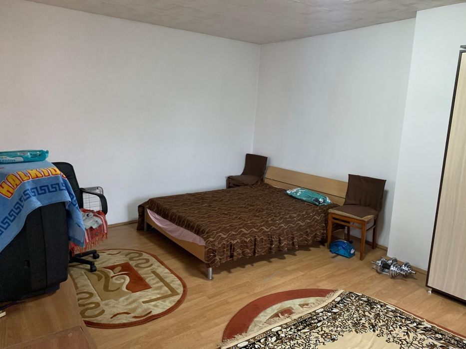 Inchiriez casa 4 camere utilata si mobilata