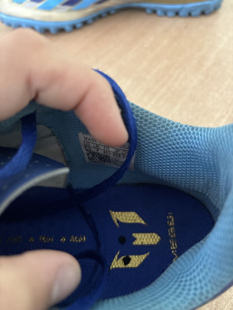 Продавам стоножки adidas x crazyfast Messi League turf