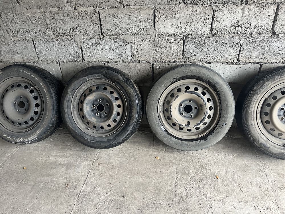 Продам диски от камри 40 ка оригинал