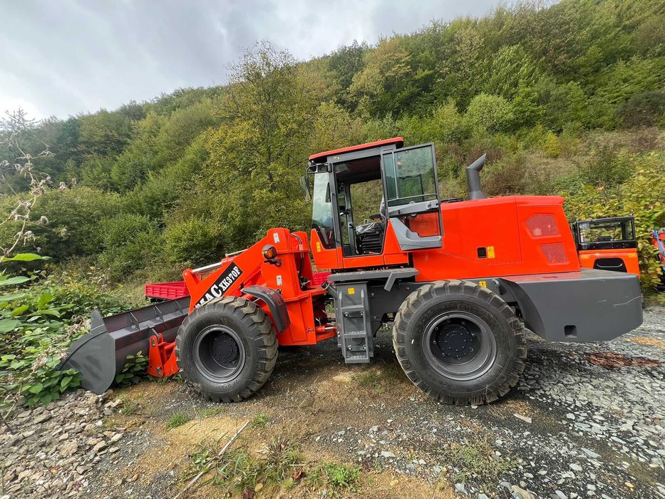 Încărcător frontal vola MACAO XK370F