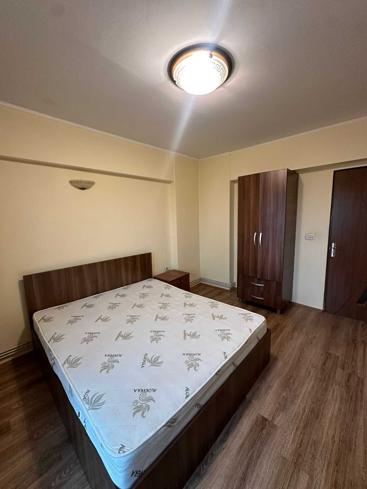 Inchiriez apart.3 camere Independentei UMF