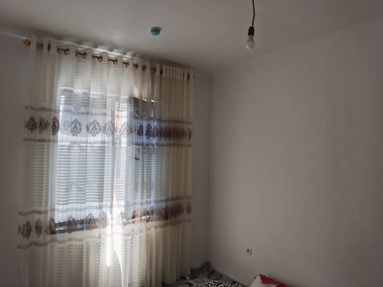 Kvartira arendaga beriladi chet ellik va yaxshi yosh oilalar uchun