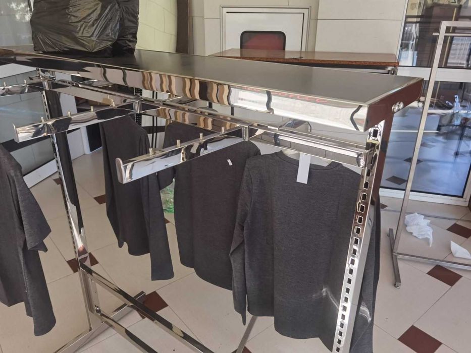 Щендер щанд маса с ПДЧ плот