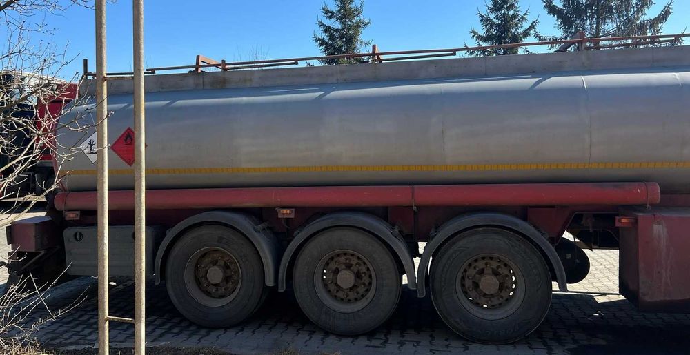 Semiremorca Cisterna Carburanti
