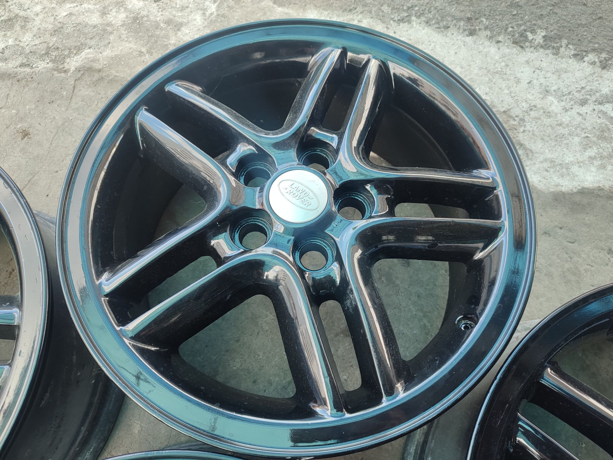 18" оригинални алуминиеви джанти за Range rover Sport...