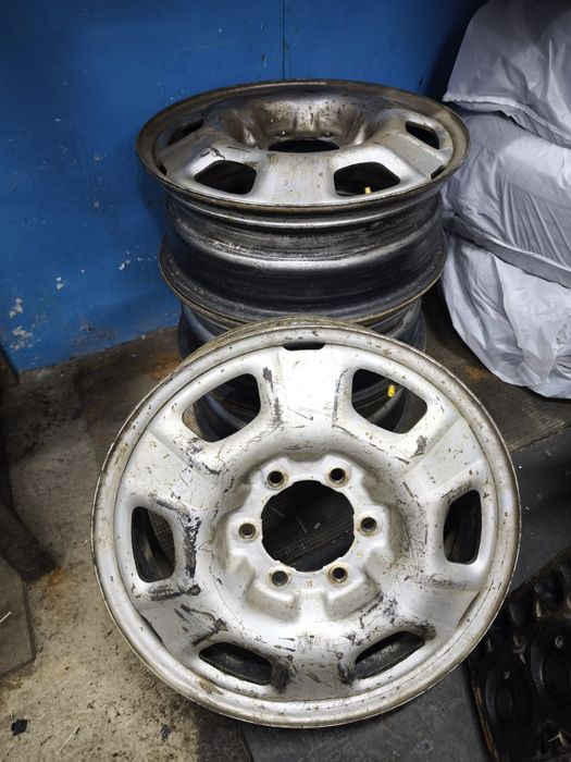 Диски железные r17 6/139.7