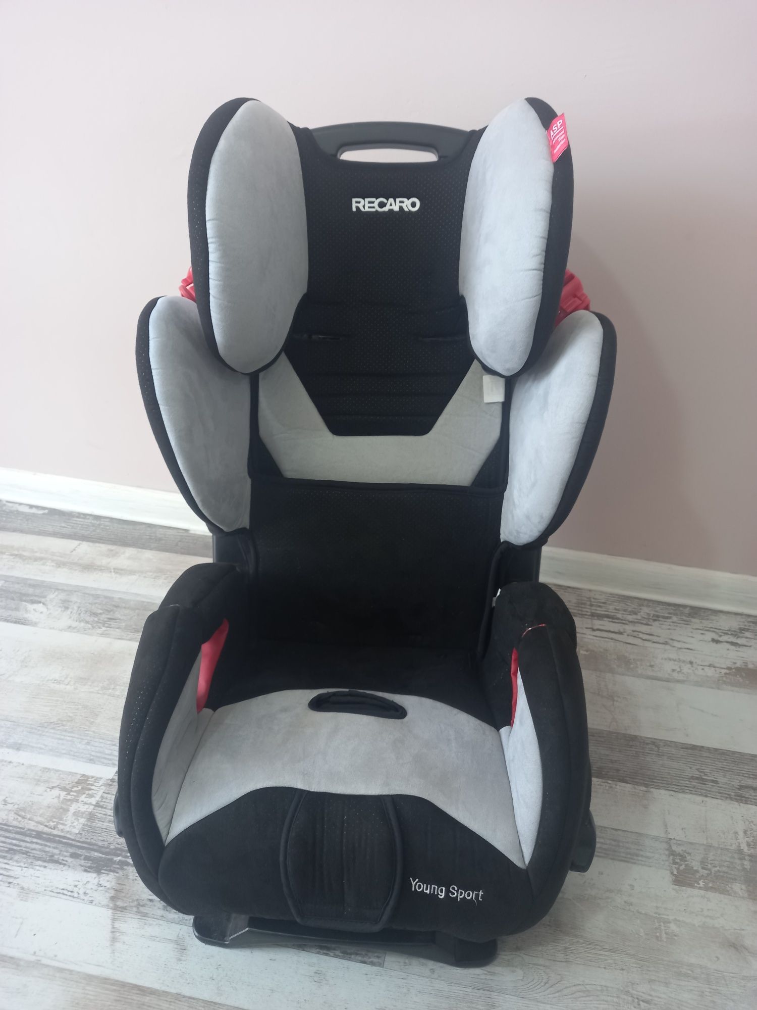 Столче за кола RECARO 9-36кг