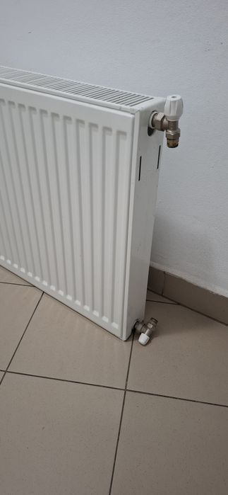 Calorifer Ferolli 600x600