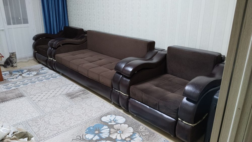 Продам диван и кресла