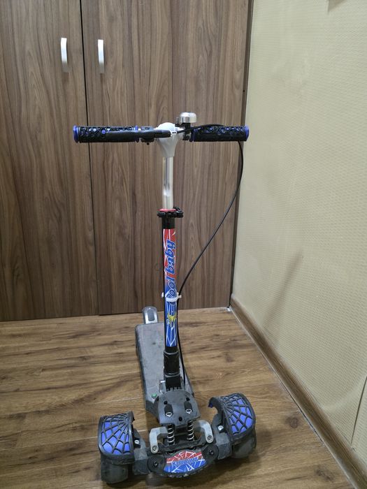 Самокат трехколесный детский (б/у)