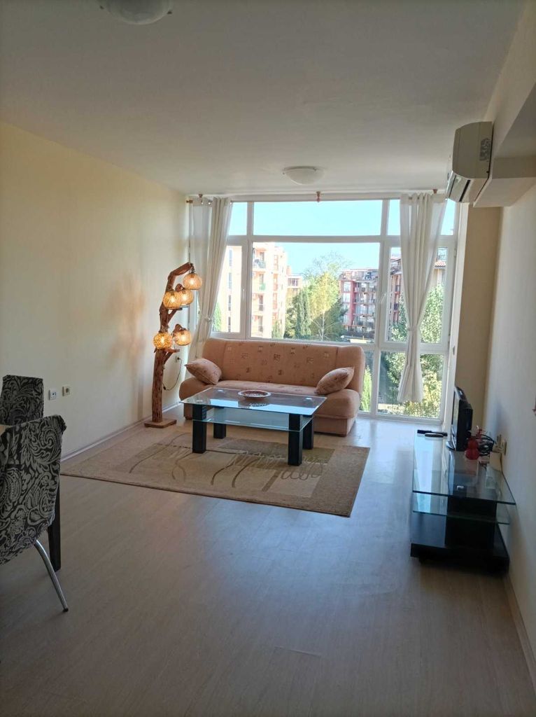 Продава се Двустаен апартамент в к.к. Слънчев бряг - 64 кв.м за 1055 €/кв.м - Снимка #6