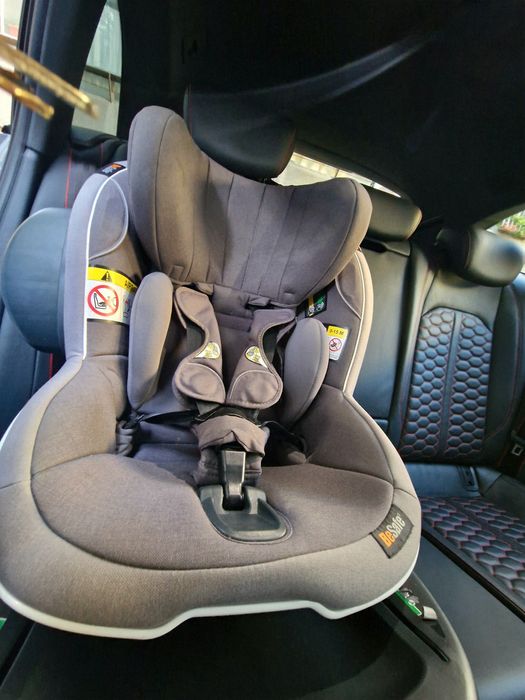 Столче за кола BeSafe iZi Modular A X1 i-Size с включена основа
