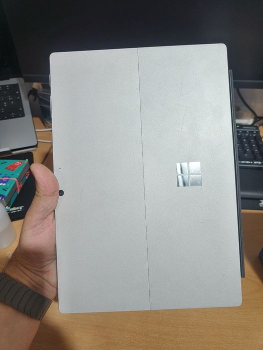 Microsoft Surface Pro 7 i7