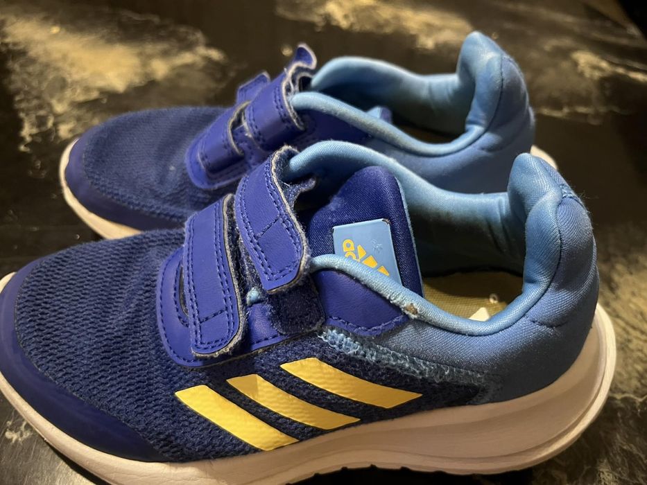 Детски обувки Адидас