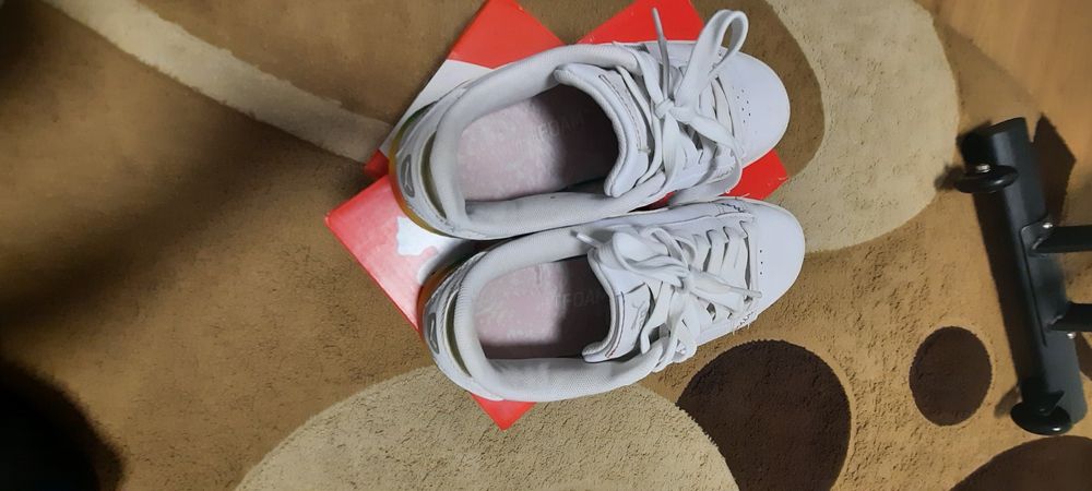 Puma rainbow marime 37,5