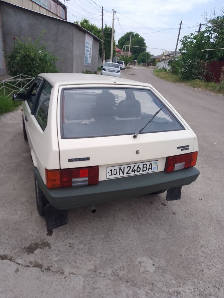 Продаётся автомобиль ВАЗ 2108