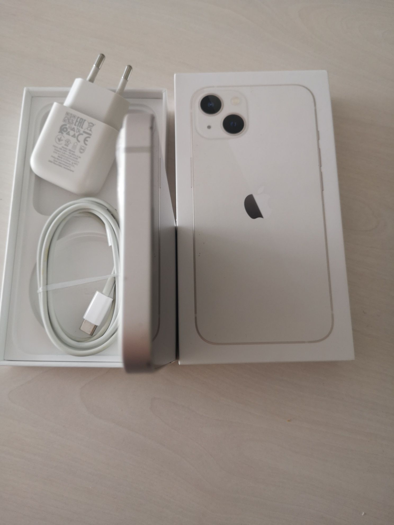Iphone 13 White - 256Gb