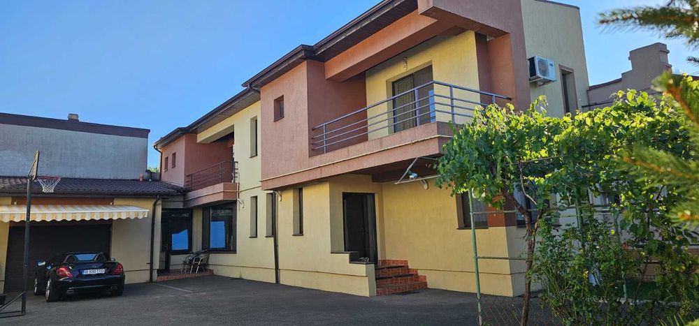 Vilă 240+ mp utili + curte mare – Rahova Pucheni, aproape de centru