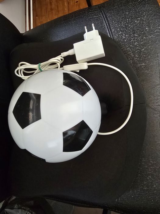 Veioza minge de fotbal ikea
