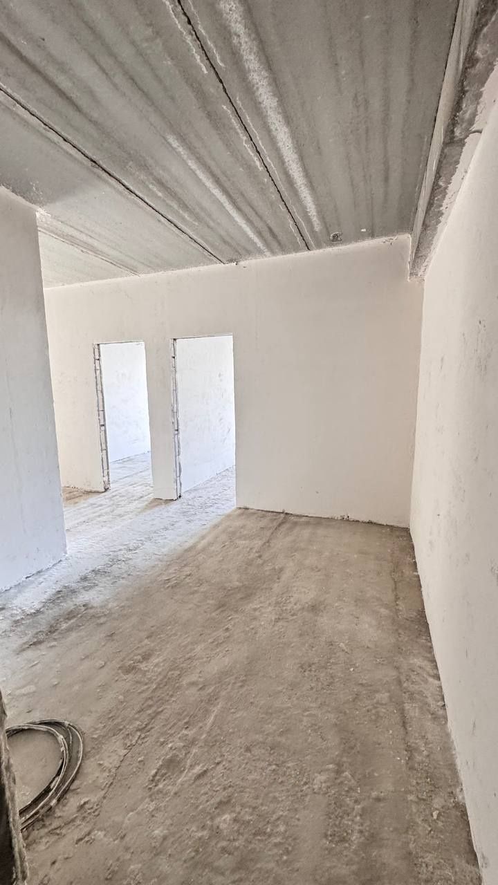 Продаётся Коробка 82м2 3х комнатная новостройка в 4-этаж ул. Согдиана