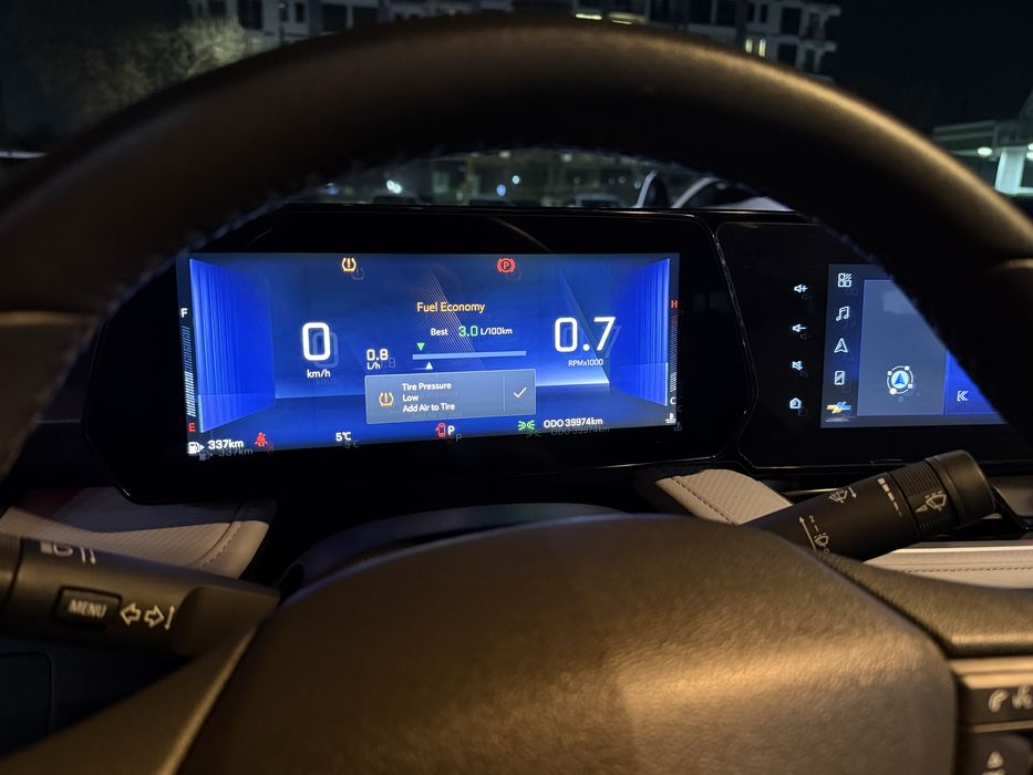 Monza 1.5 атмосферный 2023 год продается срочно