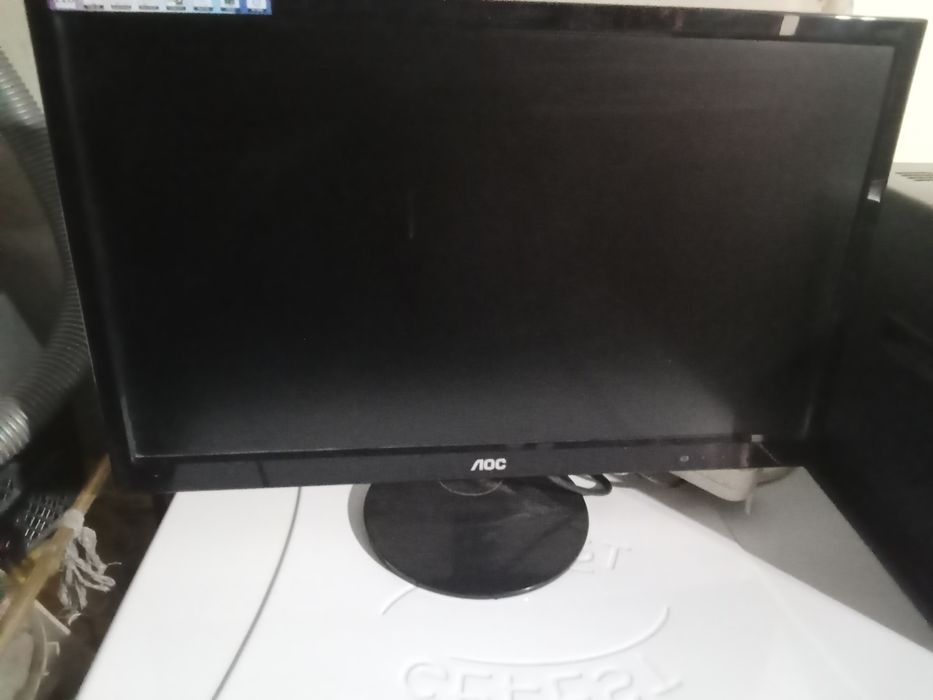 Продается монитор лос диоганал 19