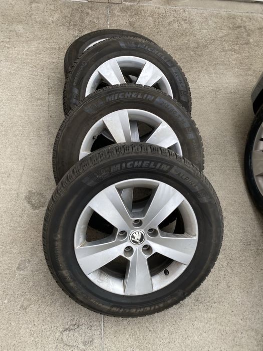 Джанти и зимни гуми 16" за Skoda Superb 3 215/60 R15