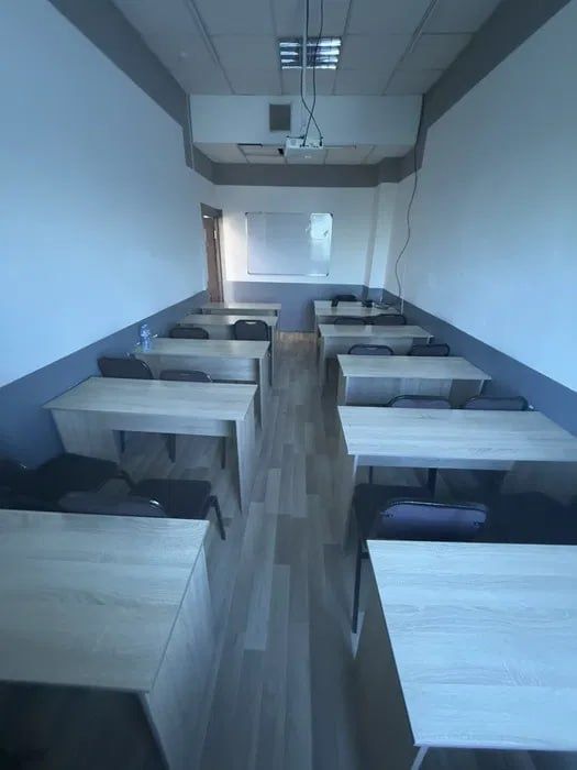 Метро Чиланзар кабинеты под учебный центр от 15м² с мебелью