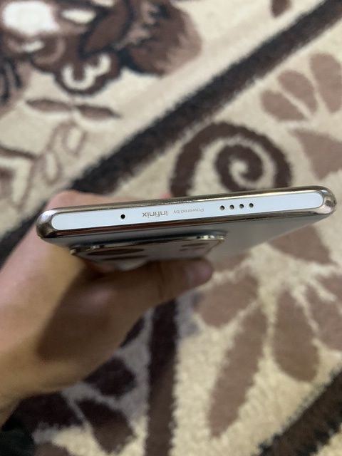 Infinix ZERO 30 8+8 256gb