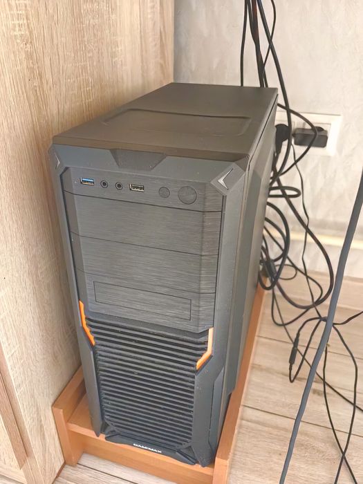Старый игровой компьютер